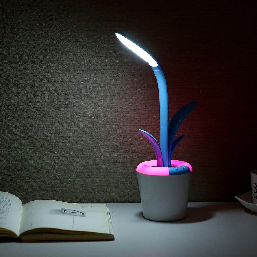 Modern USB LED Desk Lamp – Eye Protection Night Light