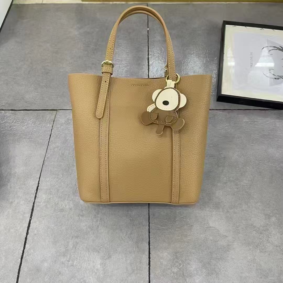 Retro Large Capacity Commuter Bag – PU Leather Shoulder Handbag