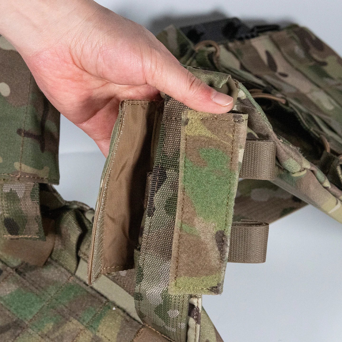 1000D IR Flame Resistant Tactical Plate Carrier Vest – Quick Release MOLLE Compatible