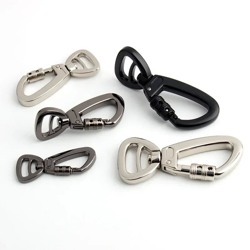 Heavy Duty Auto-Locking Carabiner Dog Leash Clip – Swivel Rotating Pet Hook