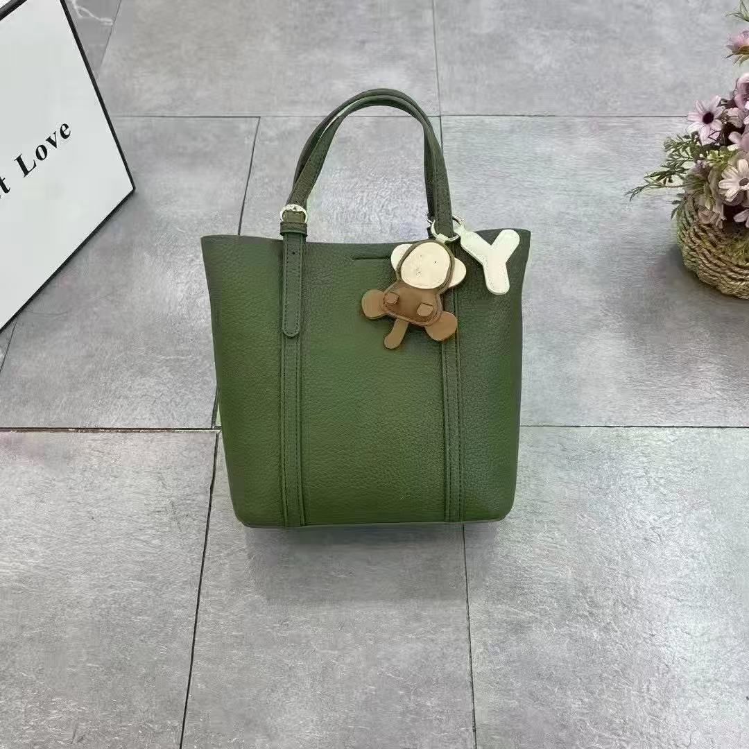Retro Large Capacity Commuter Bag – PU Leather Shoulder Handbag